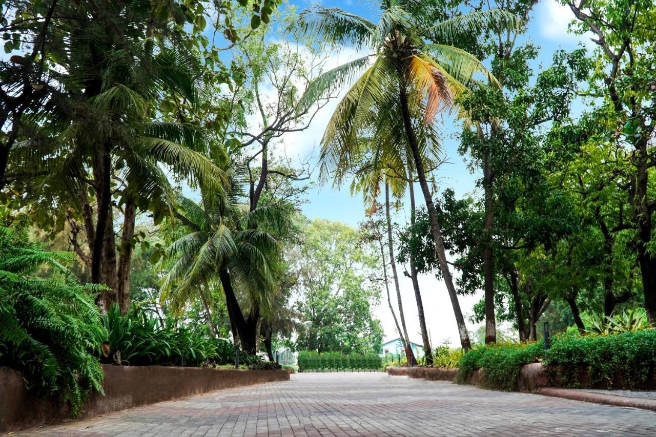 Shanti Resorts Valsad 외부 사진