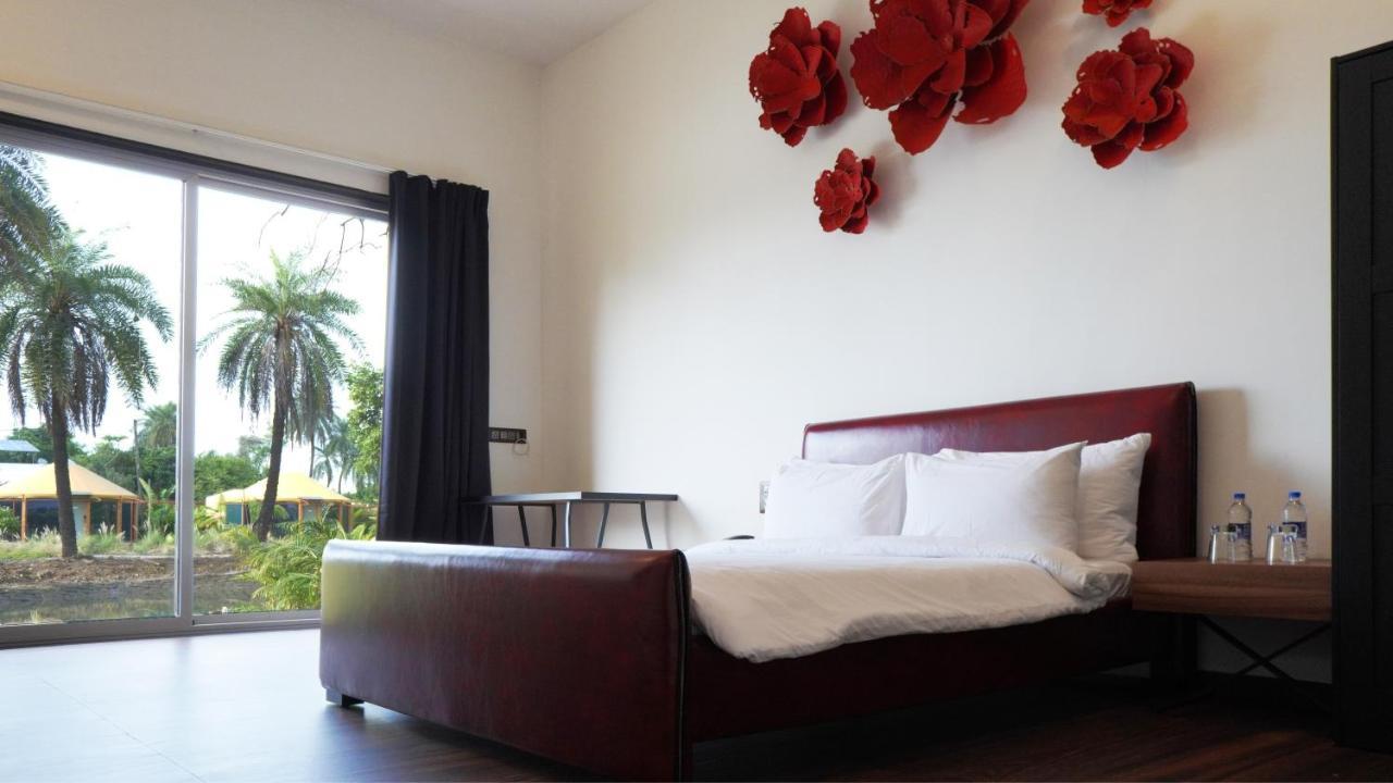 Shanti Resorts Valsad 외부 사진